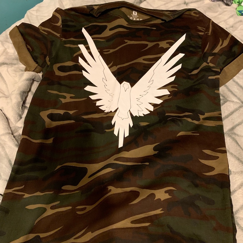Logang Paulers top
